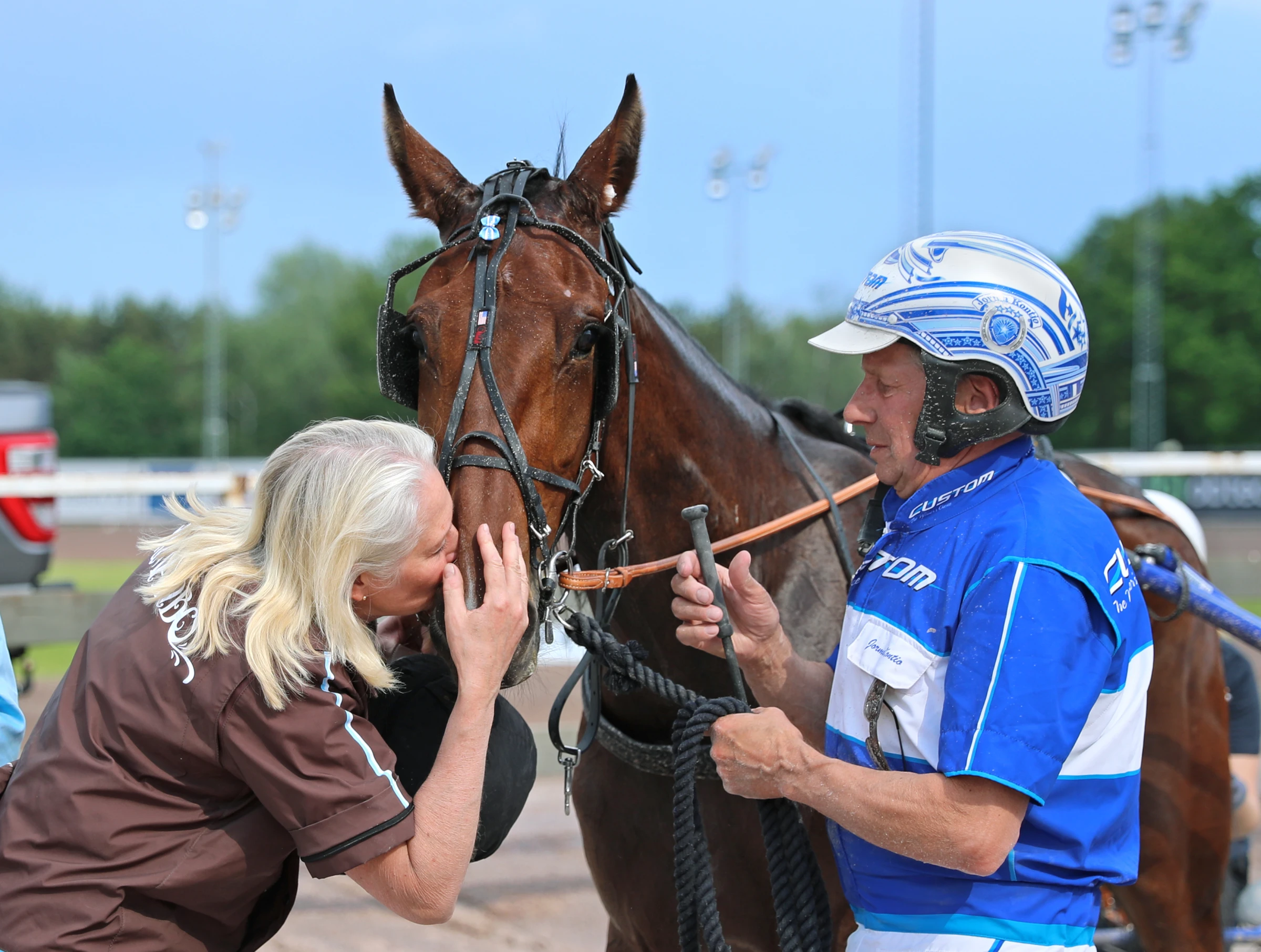 Får Hanna Rexhammar ge Money Matters en segerpuss efter Breeders' Crown-försöket? Foto: Maria Holmén, TR Bild